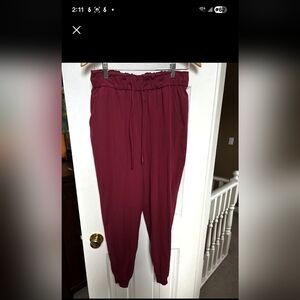 Lululemon Women's  Drawstring Jogger Pants